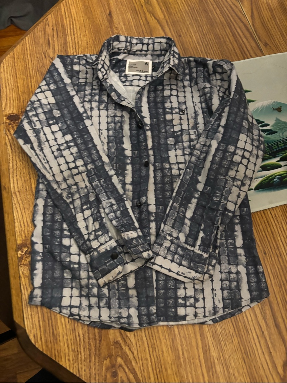 Patterned Button-Up Shirt — Navy & White